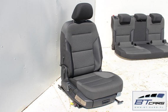 VW GOLF 7 VII KOMBI FOTELE KOMPLET FOTELI siedzeń siedzenia fotel tapicerka 5G 5G9 welur kolor czarny