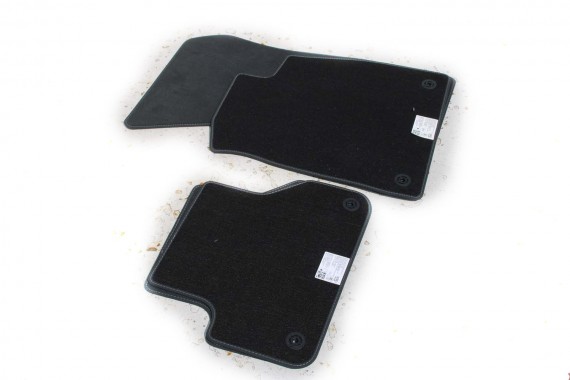 AUDI S4 S5 DYWANIKI PODŁOGI 8W1863691B 8W0864450B wycieraczki 8W1863691B 8W1863713 8W1863714 8W0864450 8W0863723 8W0863724 A4 A5