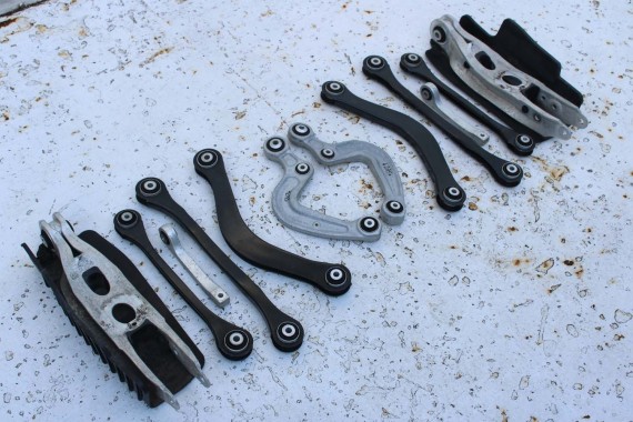 AUDI A4 A5 WAHACZ TYŁ 8W0505311H 8W0505323F 8W0505324F 4M0505291D 4M0505292D 8W0505397E 8W0505398E 8W0501529D 8W0501530D S4 S5