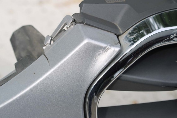 AUDI A3 PRZÓD maska błotniki zderzak przedni błotnik 8V Kolor: L5L5 LZ7G Florettsilber Srebrny 8V0823029 8V0821105 8V0821106