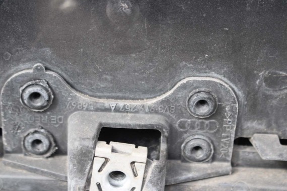 AUDI A3 PRZÓD maska błotniki zderzak przedni błotnik 8V Kolor: L5L5 LZ7G Florettsilber Srebrny 8V0823029 8V0821105 8V0821106