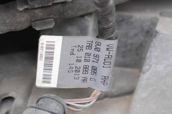 AUDI A3 PRZÓD maska błotniki zderzak przedni błotnik 8V Kolor: L5L5 LZ7G Florettsilber Srebrny 8V0823029 8V0821105 8V0821106