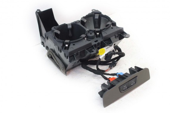AUDI Q5 STOJAK UCHWYT 8R0862534 podgrzewania chłodzenia kubka 8R0862534 tunelu chłodzenie grzanie 8R0971037 8R0959619A 8R0959619