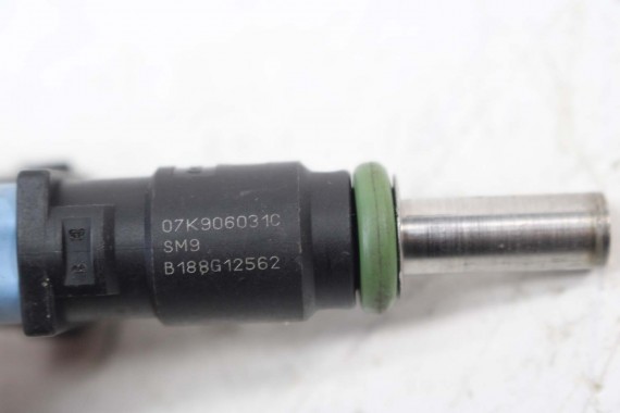VW JETTA GOLF 6 BEETLE WTRYSKI 2.5 FSi 07K906031C 07K906031A 07K906031B 07K906031C USA 07K906031C 07K906031C 07K906031 07K906031