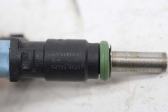 VW JETTA GOLF 6 BEETLE WTRYSKI 2.5 FSi 07K906031C 07K906031A 07K906031B 07K906031C USA 07K906031C 07K906031C 07K906031 07K906031