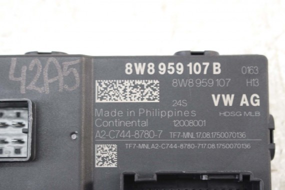 AUDI A5 8W F5 KLAPA ELEKTRYCZNA 8W8827851A BAGAŻNIKA 3V5827887B 8W8959107B 4M0827506D KOMPLET SIŁOWNIKÓW KLAPY SIŁOWNIK ZESTAW