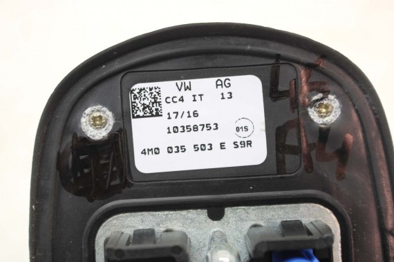 AUDI A4 8W ANTENA DACHOWA NA DACH 4M0035503E 4M0035503 4M0035503F 4M0035503L 2Y2Y LS9R Gletscherweiss Biały 4M0035503E 4M0035503