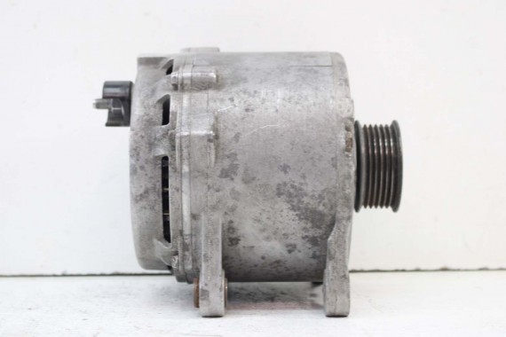 VW AUDI A8 Q7 ALTERNATOR 190A 057903015B 057903015D 057 903 015 B 057 903 015 D 4.2 TDi diesel 4H 057903015B 057903015D HITACHI