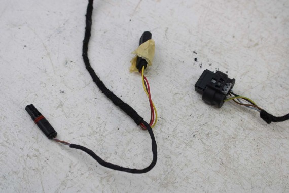 BMW 2 F46 WIĄZKA ELEKTRYCZNA DRZWI 9389310 9389330 instalacja przód przednia 61129389330 61129389310  8797488 9389310 9389330