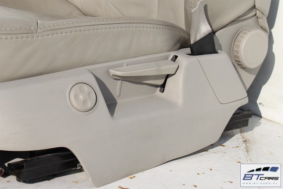 AUDI Q7 4L FOTELE KOMPLET FOTELI siedzeń siedzenia fotel tapicerka  wersja 7-osobowa skóra kolor szary beżowy 4L