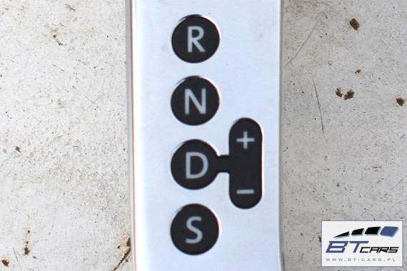 VW TIGUAN PANEL STEROWA BIEGAMI 5N1713203AA DSG 5N1 713 203 AA  5N TVH - czarny / aluminium 5N1713203AA 5N1713203AA 5N1713203AA