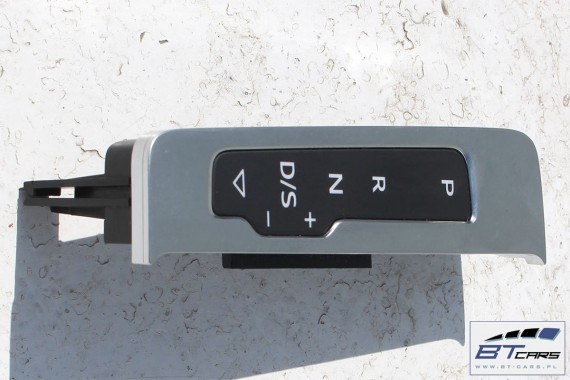AUDI A3 PANEL ZMIANY BIEGÓW 8V1713463A 8V1 713 463 A 8V Kolor 3Q7 aluminium PRZEŁĄCZNIKI AUTOMAT 8V1713463A 8V1713463A 8V1713463