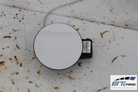 VW EOS KLAPKA WLEWU PALIWA + KOREK LB9A 1Q 1Q0809857 1Q0 809 857 Kolor: LB9A ( Candy Weiss ) biały 1Q0809857 1Q0809857 1Q0809857