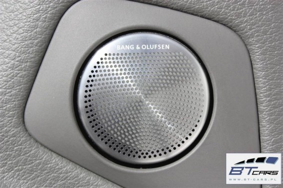 AUDI Q7 FOTELE KOMPLET FOTELI siedzeń siedzenia fotel tapicerka TV MONITOR TAPICERKA 4L ekran wyświetlacz kolor szary