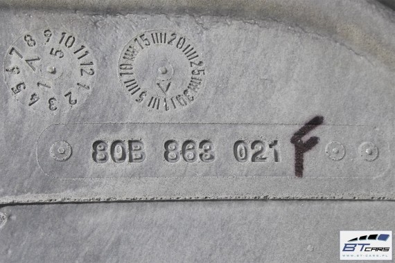 AUDI Q5 WYKŁADZINA DYWAN PODŁOGI 80B863021F 80B863021 80B863021 80B863021K 80B863021M 80B863021P 80B863021 80B863021D QA5 czarny