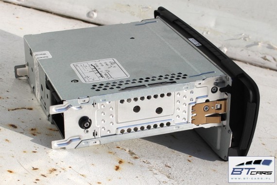 AUDI Q3 FL RADIO AUDI CHORUS CZYTNIK 8U0035160 RADIOODBIORNIK SAMOCHODOWY 8U0 035 160 ODTWARZACZ CD STEREO 8U0035160 8U0035160