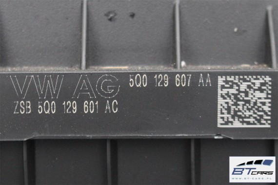 VW AUDI FILTR POWIETRZA OBUDOWA 5Q0129607AA 5Q0129601AC 5Q0 129 607 AA 1.6 TDi 2.0 TDi 5Q0129601BP 5Q0129601S 5Q0129607AF GOLF 7