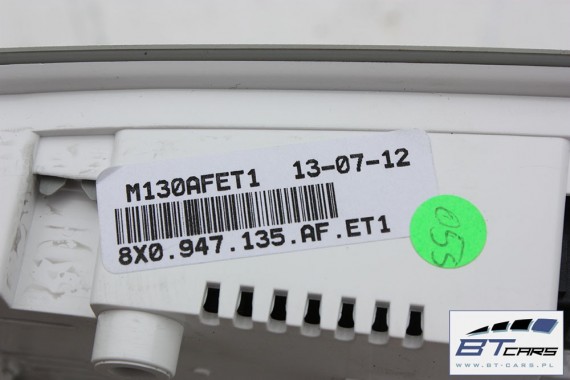 AUDI A1 A3 LAMPKA PODSUFITKI 8X0947135AF oświetlenie kabiny led 8X0 947 135 Kolor ET1 srebrny 8X0947135AF 8X0947135AF 8X0947135
