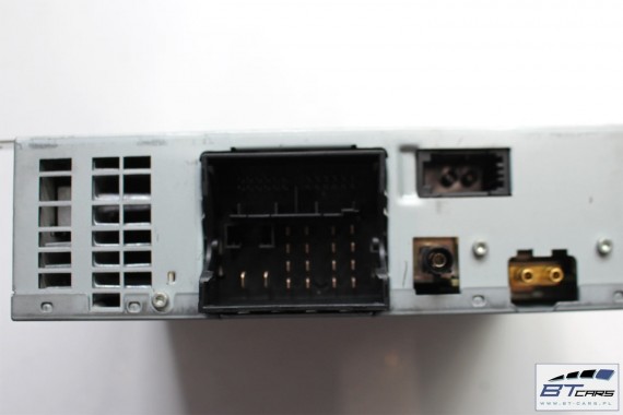 AUDI A8 TUNER RADIOWY RADIO UNIT 4H0035061E 4H0035061EX ANALOGOWO CYFROWY RADIA producent Harman / Becker 4H0035061E 4H0035061