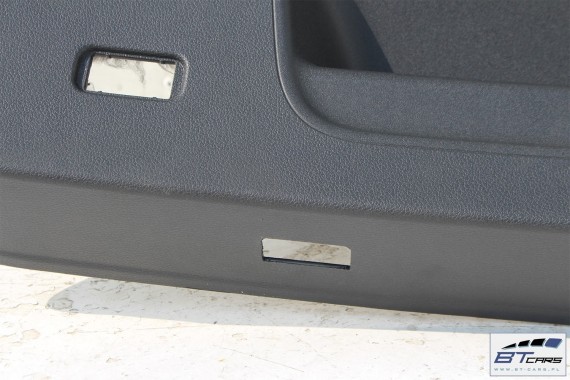 AUDI Q5 BOCZEK KLAPY BAGAŻNIKA 80A867973 Kolor: 4PK - czarny 80A867979A tapicerka wykończenie 80A 2017- FY 80A867973 80A867979A