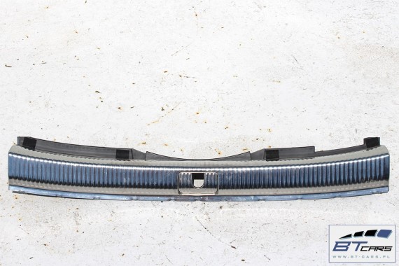 AUDI A4 KOMBI BOCZEK DYWAN PAS BAGAŻNIKA 8W9863879A 8W9863880A 8W9863531 8W9864483 boczki bagażnik tapicerka 8W Avant Allroad B9