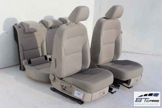 VW GOLF 7 VII FOTELE KOMPLET FOTELI siedzeń siedzenia fotel tapicerka 5G welur kolor mocca 5G4