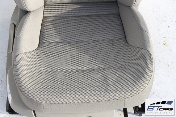 VW GOLF 7 VII FOTELE KOMPLET FOTELI siedzeń siedzenia fotel tapicerka 5G welur kolor mocca 5G4