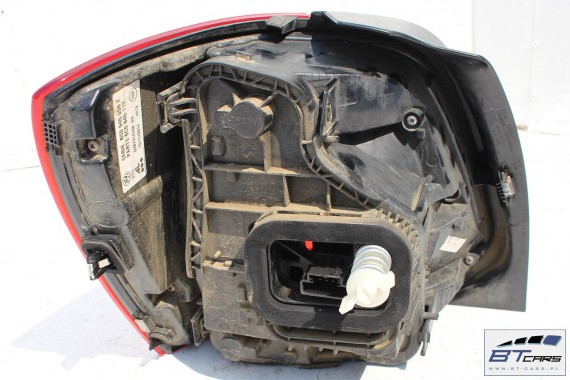 VW POLO TYŁ ZDERZAK + KLAPA BAGAŻNIKA + LAMPY lampa 6C 2015- tylny 6C0 PDC LA3X ( sansetred metalilc) - czerwony 6K6