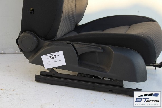VW GOLF VI 6 FOTELE KOMPLET FOTELI siedzeń siedzenia fotel tapicerka 5K 5K9 welur kolor czarny