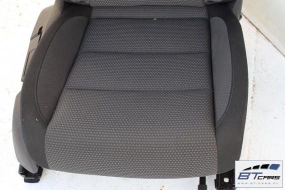 VW GOLF VI 6 FOTELE KOMPLET FOTELI siedzeń siedzenia fotel tapicerka 5K 5K9 welur kolor czarny
