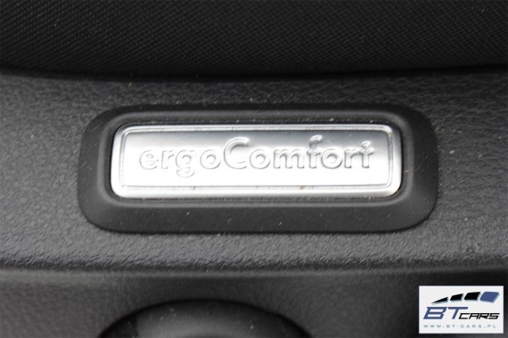 VW PASSAT B8 KOMBI FOTELE KOMPLET FOTELI siedzeń siedzenia tapicerka avant  welur kolor czarno - niebieski 3G 3G9