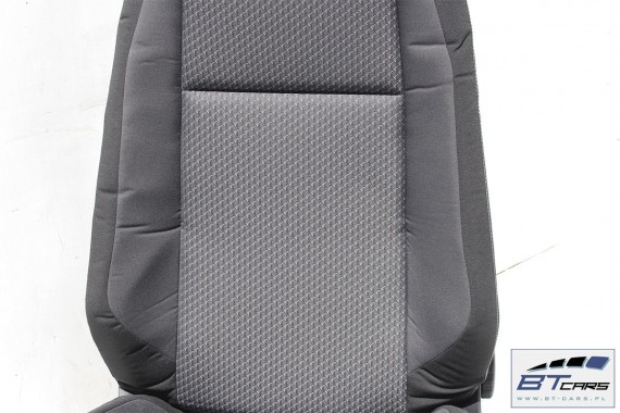 VW PASSAT B8 KOMBI FOTELE KOMPLET FOTELI siedzeń siedzenia tapicerka avant welur kolor czarno - niebieski 3G 3G9
