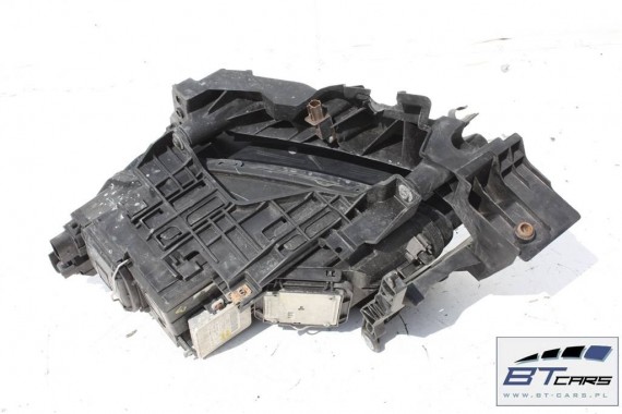 AUDI Q5 8R KOMPLETNY PRZÓD maska błotniki zderzak pas przedni wzmocnienie błotnik lampy Xenon led 8A	LZ5A Tiefseeblau perlefekt