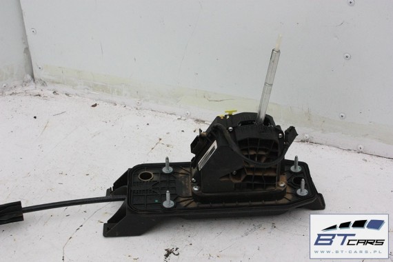 VW NEW THE BEETLE WYBIERAK SKRZYNI 5K1713025BT 5K1713025 5C lewarek dźwignia5K1713025BT 5K1713025ET 5K0713265C 5K1711049AG