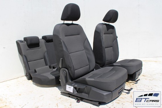 VW GOLF 7 VII KOMBI FOTELE KOMPLET FOTELI siedzeń siedzenia tapicerka 5G 5G0 5G9 welur  w kolorze czarnym VARIANT