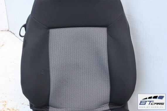 VW POLO FOTELE KOMPLET FOTELI siedzeń siedzenia tapicerka 6R 6R3 6R0 3-drzwiowy welur w kolorze czarno-szarym