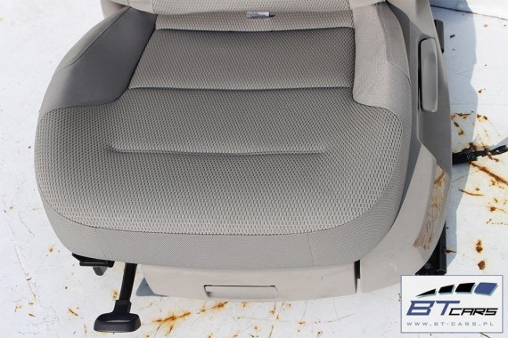 VW GOLF 7 VII FOTELE KOMPLET FOTELI siedzeń siedzenia tapicerka 5G 5G0 5G3  wersja 3-drzwiowa  w kolorze mocca