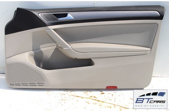 VW GOLF 7 VII FOTELE KOMPLET FOTELI siedzeń siedzenia tapicerka 5G 5G0 5G3  wersja 3-drzwiowa  w kolorze mocca