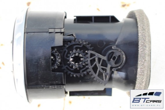 AUDI TT WLOTY POWIETRZA WLOT KONSOLI 8J0820901E kratka wlot powietrza 8J0 820 901 E 8J0820901E 8J0820901E 8J0820901E 8J0820901