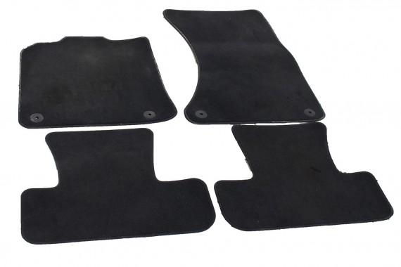 AUDI Q5 DYWANIKI WYCIERACZKI PODŁOGI 8R1863691 8R1 863 691 8R kolor 9AM czarny 8R1863691 8R1863691 8R1863691 8R0864450 8R1863691