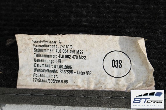 AUDI Q7 DYWANIKI WYCIERACZKI PODŁOGI 4L1863691 4L1 863 691 Kolor: M22 - CZARNY/ZIELEŃ BORNEO 4L 4L1863691 4L1863691 4L1863691