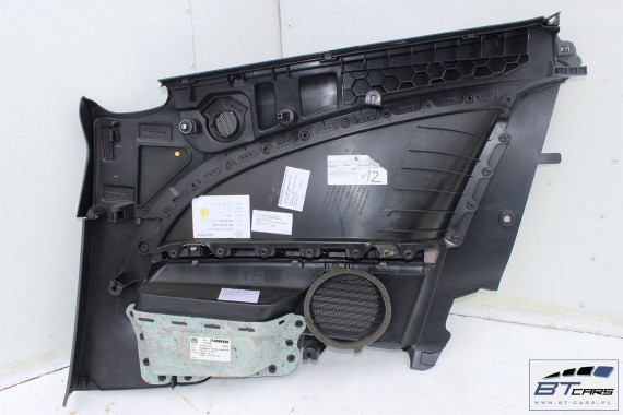 VW SCIROCCO BOCZEK DRZWI BOCZKI TAPICERKA welur 1K8867043 1K8867044       1K8 867 043     1K8 867 044