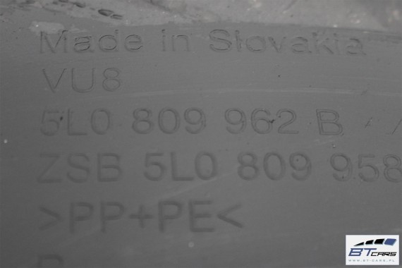 SKODA YETI NADKOLE PRZÓD PRZEDNIE 5L0809961B 5L0 809 961 B 5L0809962B 5L0 809 962 B