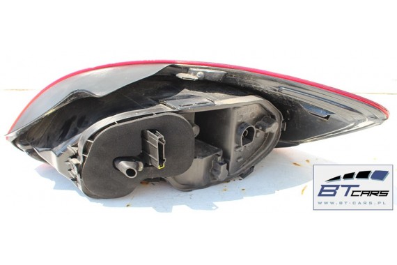 VW SCIROCCO KOMPLETNY TYŁ ZDERZAK tylny + KLAPA BAGAŻNIKA LAMPY lampa 1K8 Kolor LC9X głęboka czerń 1K8827025 1K8945095 1K8945096