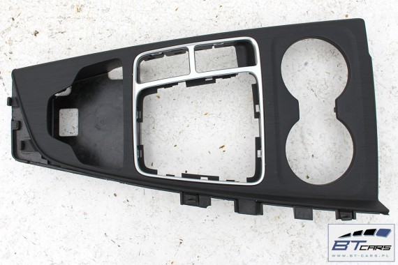 AUDI A4 RAMKA TUNELU ŚRODKOWEGO 8W1864261 8W1 864 261 8W RAMKI 8W1864261E 8W1864261C 8W1864261 8W1864261E 8W1864261C 8W1864261