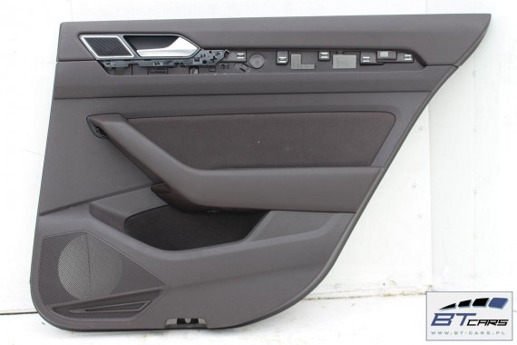VW PASSAT B8 KOMBI BOCZKI DRZWIOWE DRZWI TAPICERKA BOCZEK drzwiowe 3G 3G9 ALLTRACK VARIANT Kolor: RZ3- - naturalny brąz welur