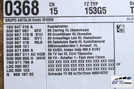 VW PASSAT B8 KOMBI BOCZKI DRZWIOWE DRZWI TAPICERKA BOCZEK drzwiowe 3G 3G9 ALLTRACK VARIANT Kolor: Kolor: 82V - czarny tytanowy