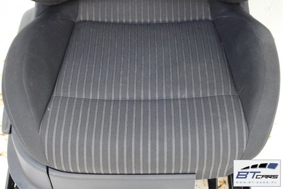 VW POLO FOTELE KOMPLET FOTELI siedzeń siedzenia tapicerka 6C 6C0 6R 6R4 6R0 5-drzwiowy welur w kolorze czarno-szarym