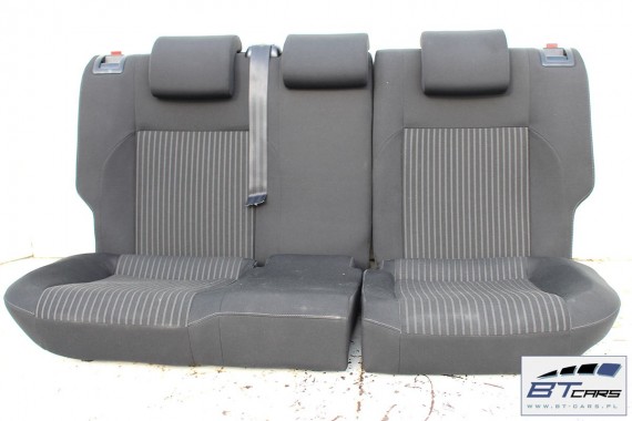 VW POLO FOTELE KOMPLET FOTELI siedzeń siedzenia tapicerka 6C 6C0 6R 6R4 6R0 5-drzwiowy welur w kolorze czarno-szarym