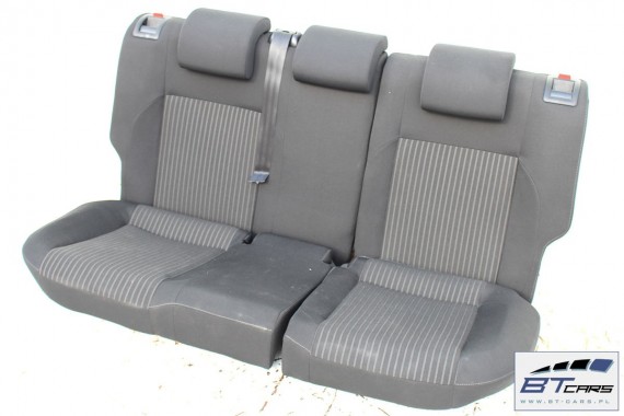 VW POLO FOTELE KOMPLET FOTELI siedzeń siedzenia tapicerka 6C 6C0 6R 6R4 6R0 5-drzwiowy welur w kolorze czarno-szarym